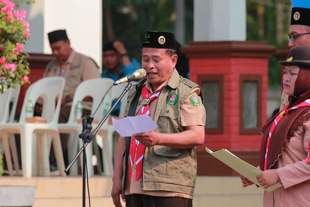 Ribuan Pelajar Ma’arif Jelajah Lamongan, Ali Nurdin: Santri Harus Belajar Disiplin dan Kebersamaan